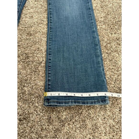 Levi’s Curvy Bootcut Blue Denim Jeans Medium Wash Women’s W33 L32 Mid Rise Flare - Picture 9 of 13